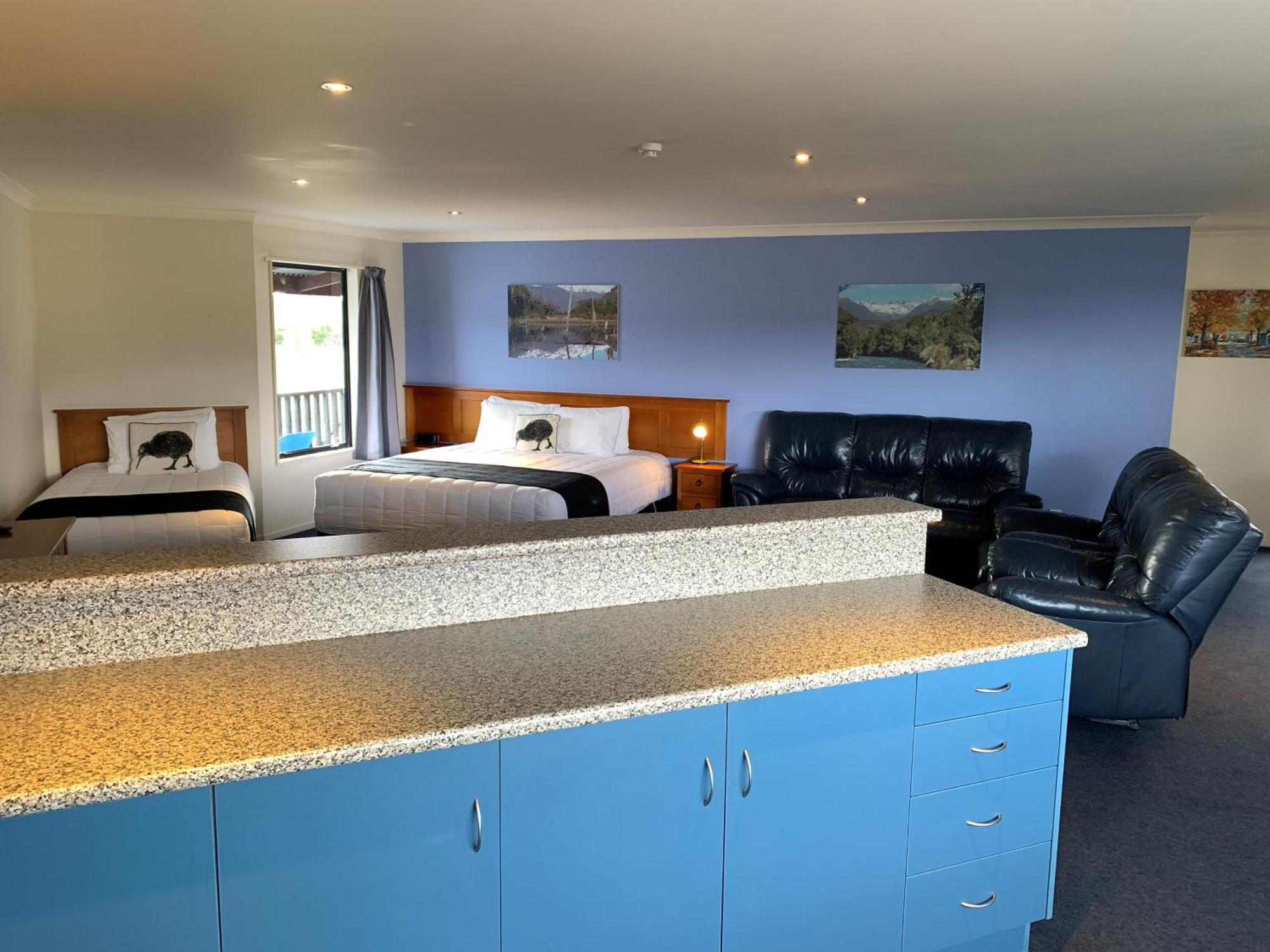 Haast River Motels & Holiday Park Екстер'єр фото