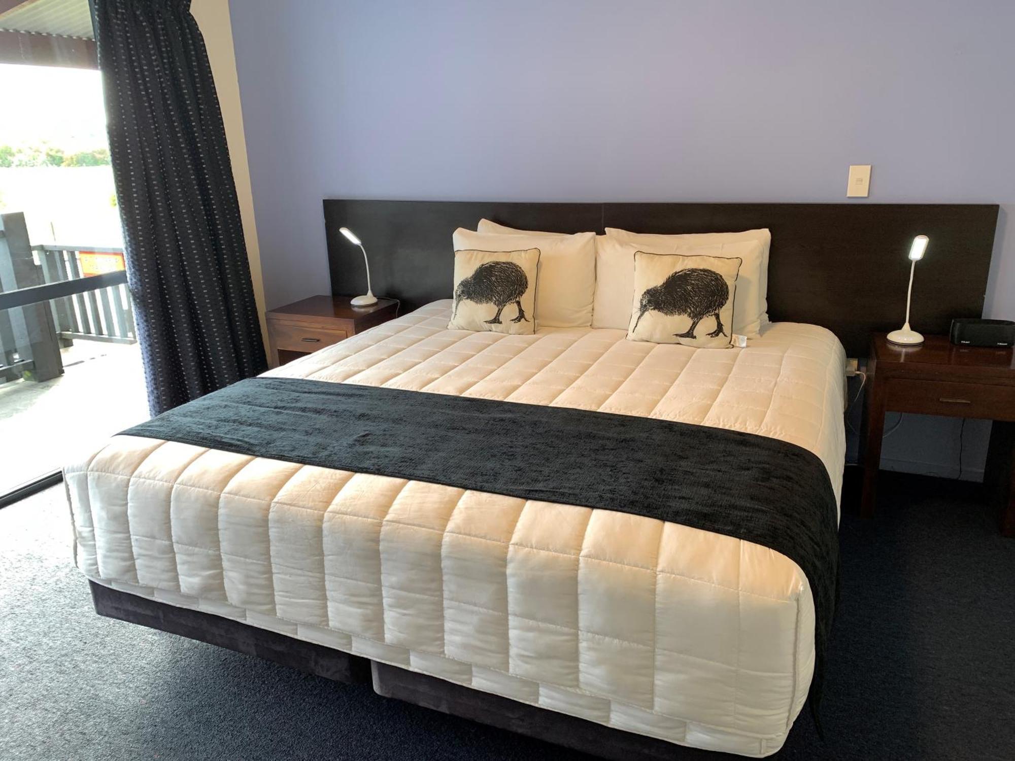 Haast River Motels & Holiday Park Екстер'єр фото